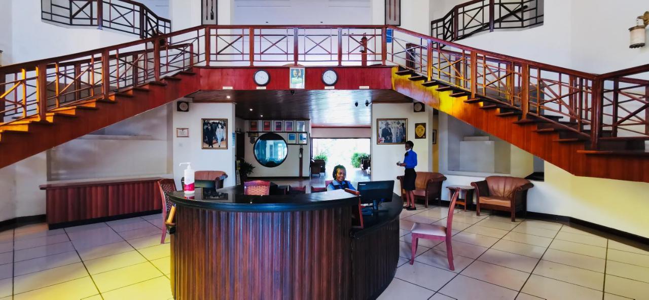 Jinja Nile Resort Экстерьер фото