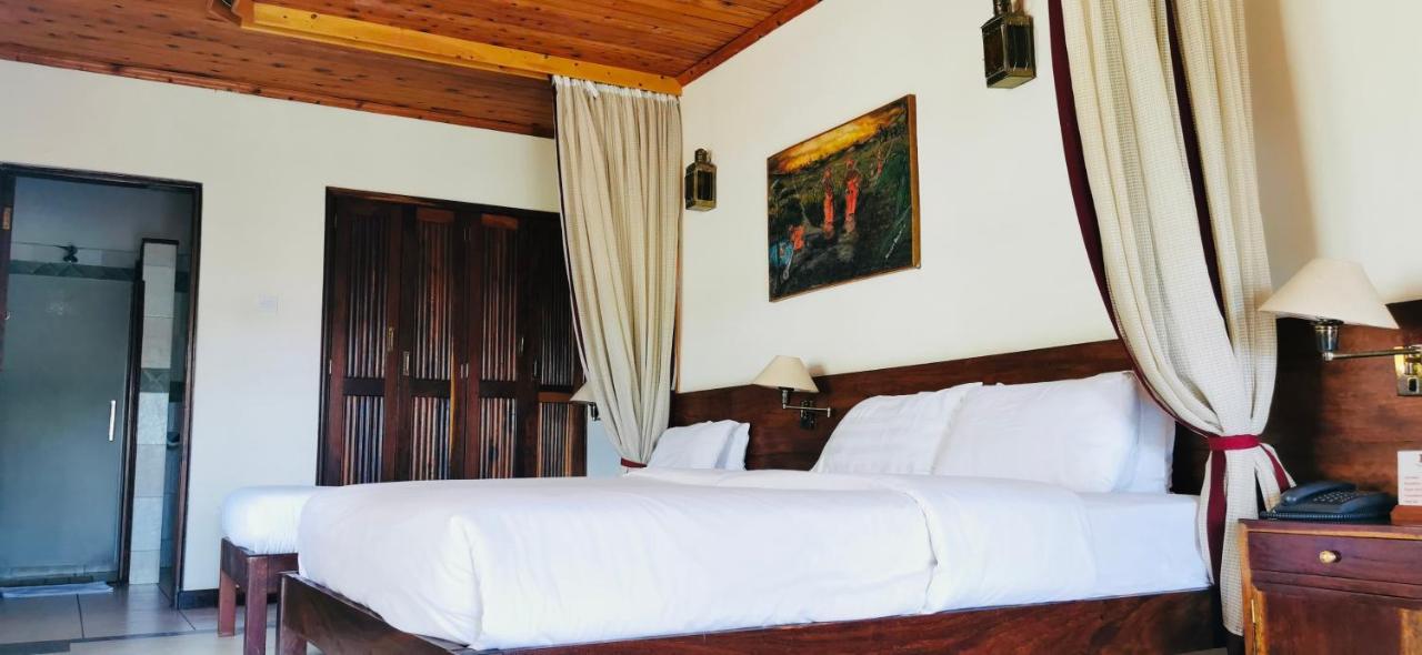 Jinja Nile Resort Экстерьер фото