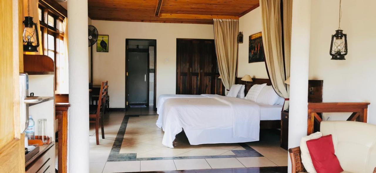 Jinja Nile Resort Экстерьер фото