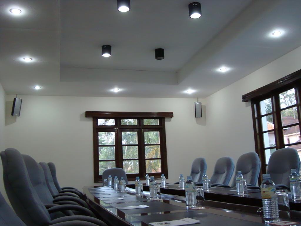 Jinja Nile Resort Экстерьер фото